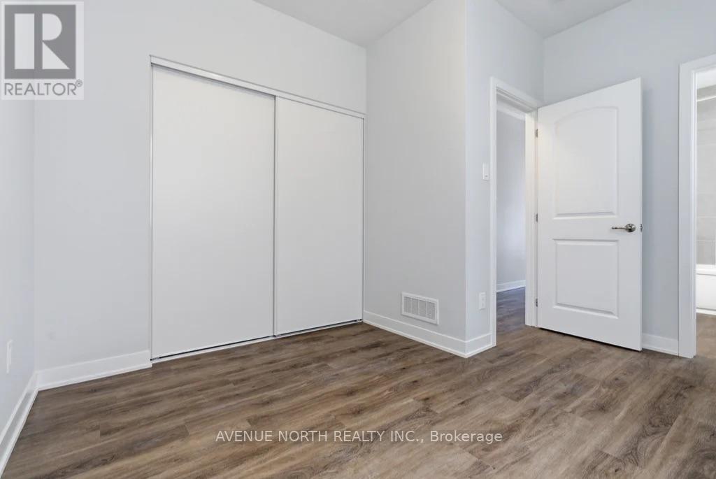 441 Mortar Terrace, Ottawa, Ontario  K2W 0N8 - Photo 6 - X12861120