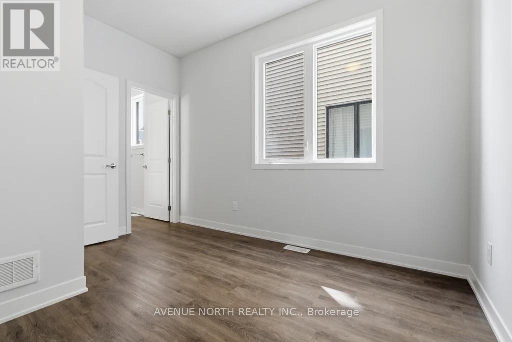 441 Mortar Terrace, Ottawa, Ontario  K2W 0N8 - Photo 7 - X12861120