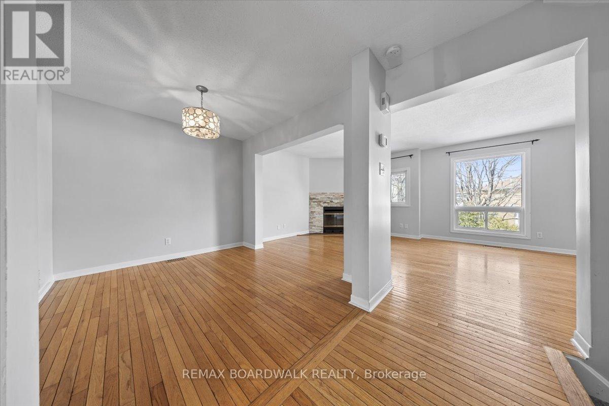 1513 Thurlow Street, Ottawa, Ontario  K4A 2K9 - Photo 12 - X12861220