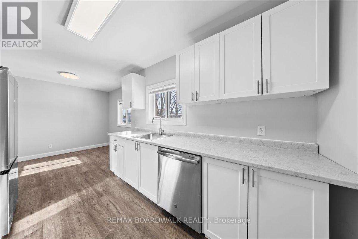 1513 Thurlow Street, Ottawa, Ontario  K4A 2K9 - Photo 13 - X12861220