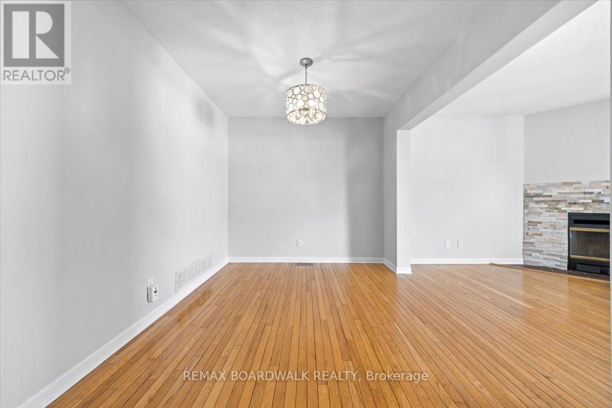 1513 Thurlow Street, Ottawa, Ontario  K4A 2K9 - Photo 22 - X12861220