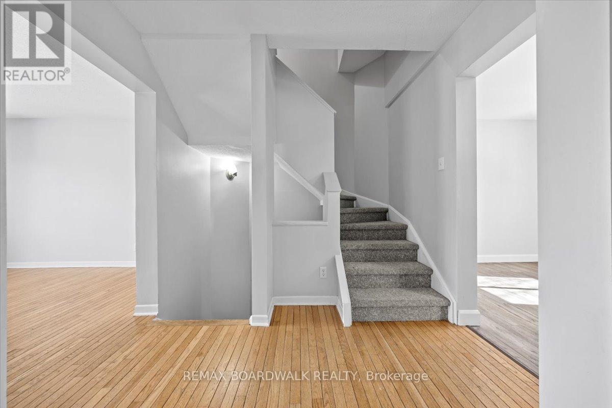 1513 Thurlow Street, Ottawa, Ontario  K4A 2K9 - Photo 26 - X12861220