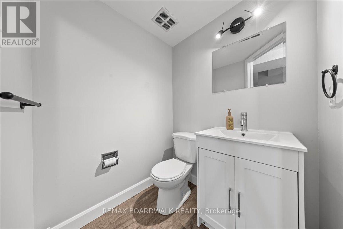 1513 Thurlow Street, Ottawa, Ontario  K4A 2K9 - Photo 5 - X12861220