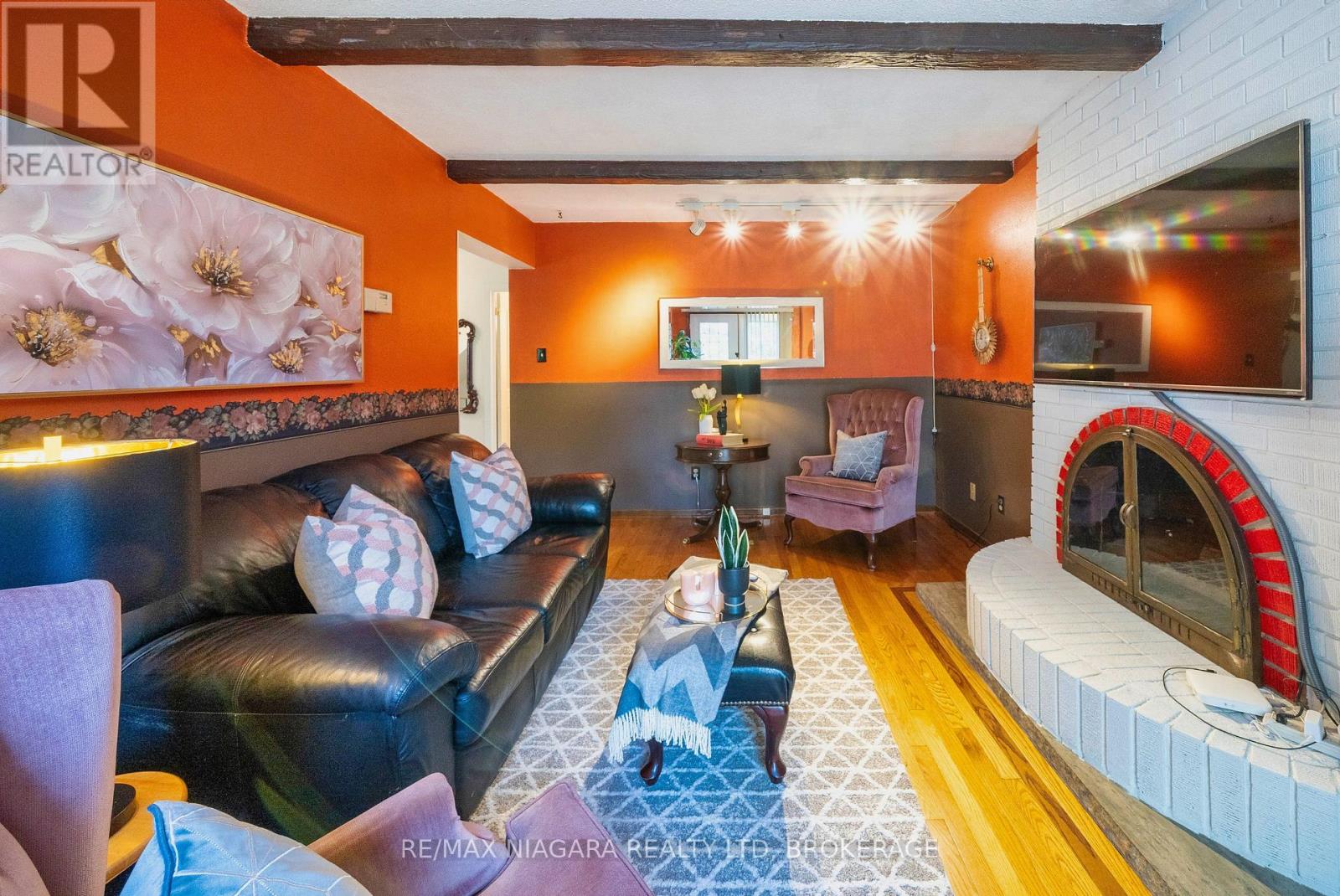 621 Lake Street, St. Catharines, Ontario  L2N 6H4 - Photo 17 - X12860986