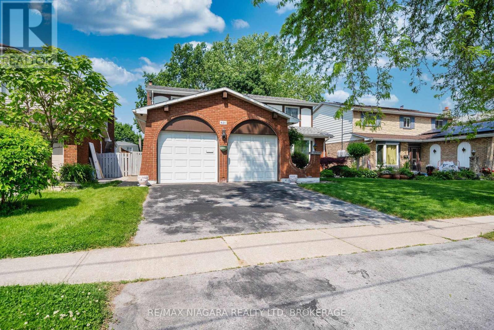 621 Lake Street, St. Catharines, Ontario  L2N 6H4 - Photo 2 - X12860986