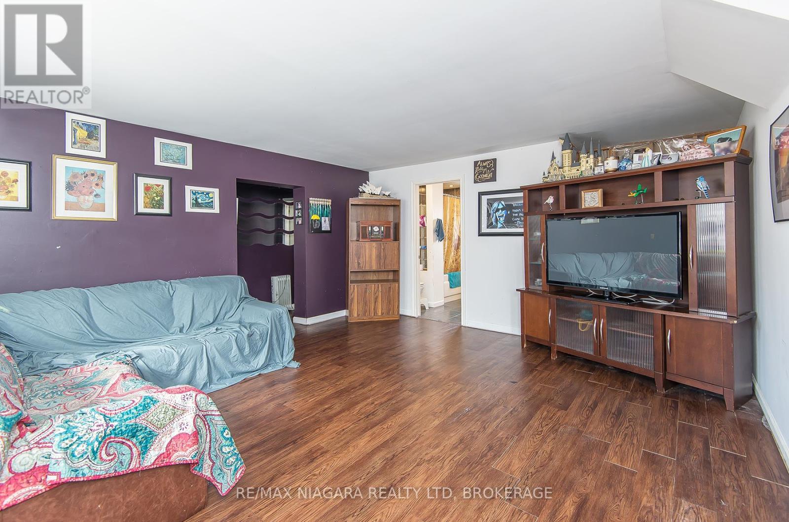 98 Chippawa Road, Port Colborne, Ontario  L3K 1T5 - Photo 4 - X12861030