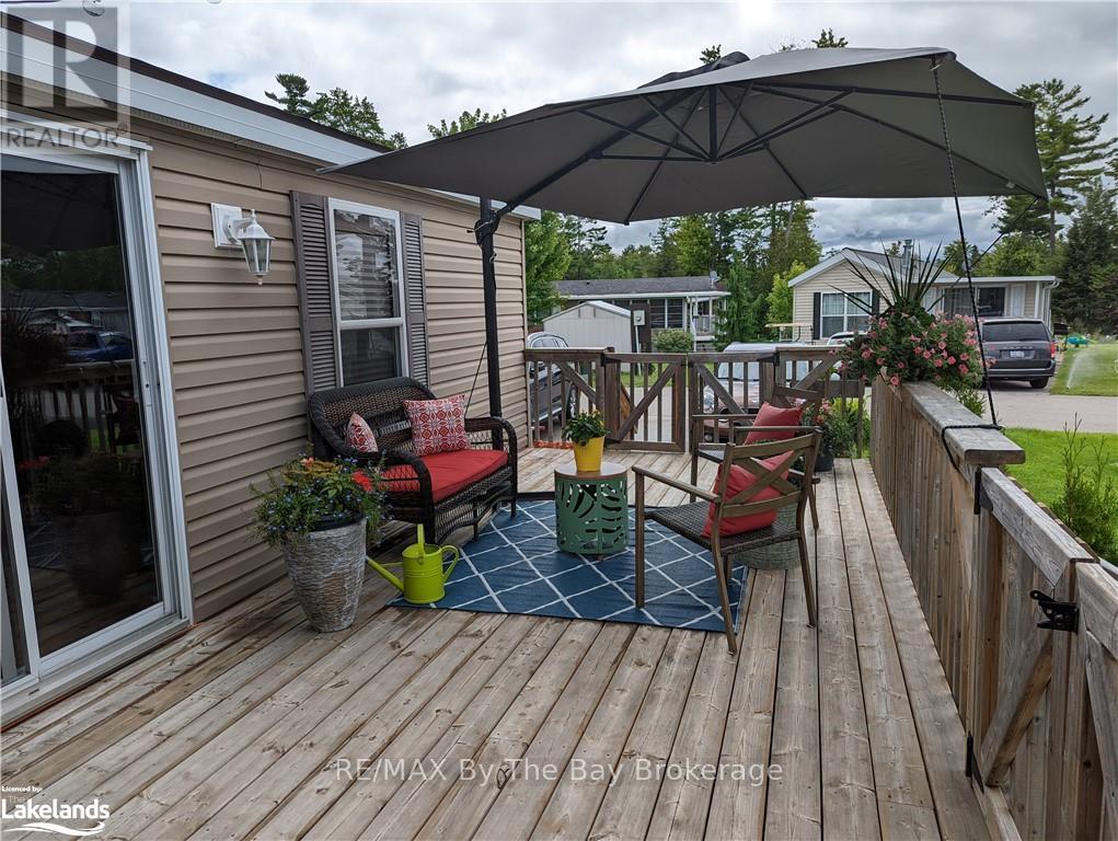 16 Kenora Trail, Wasaga Beach, Ontario  L9Z 1X7 - Photo 3 - S12861266