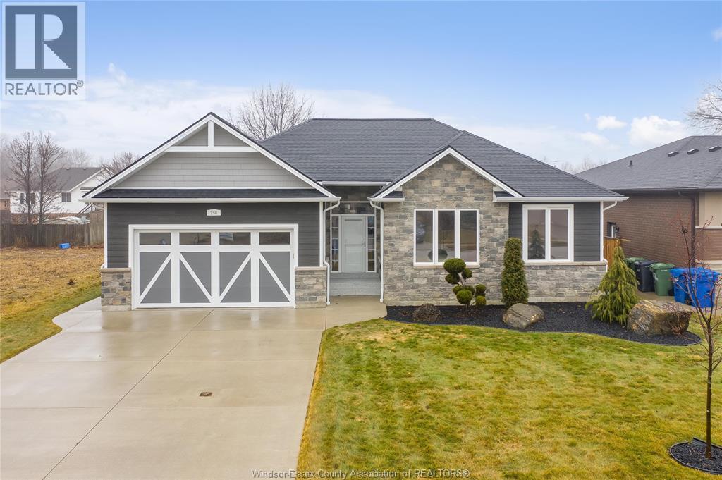 256 JOAN FLOOD DRIVE, essex, Ontario