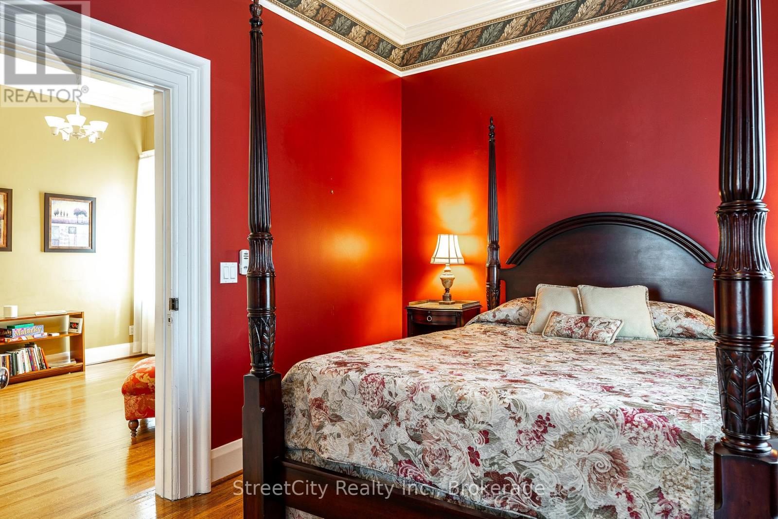 67 Douro Street, Stratford, Ontario  N5A 3R2 - Photo 25 - X12860956