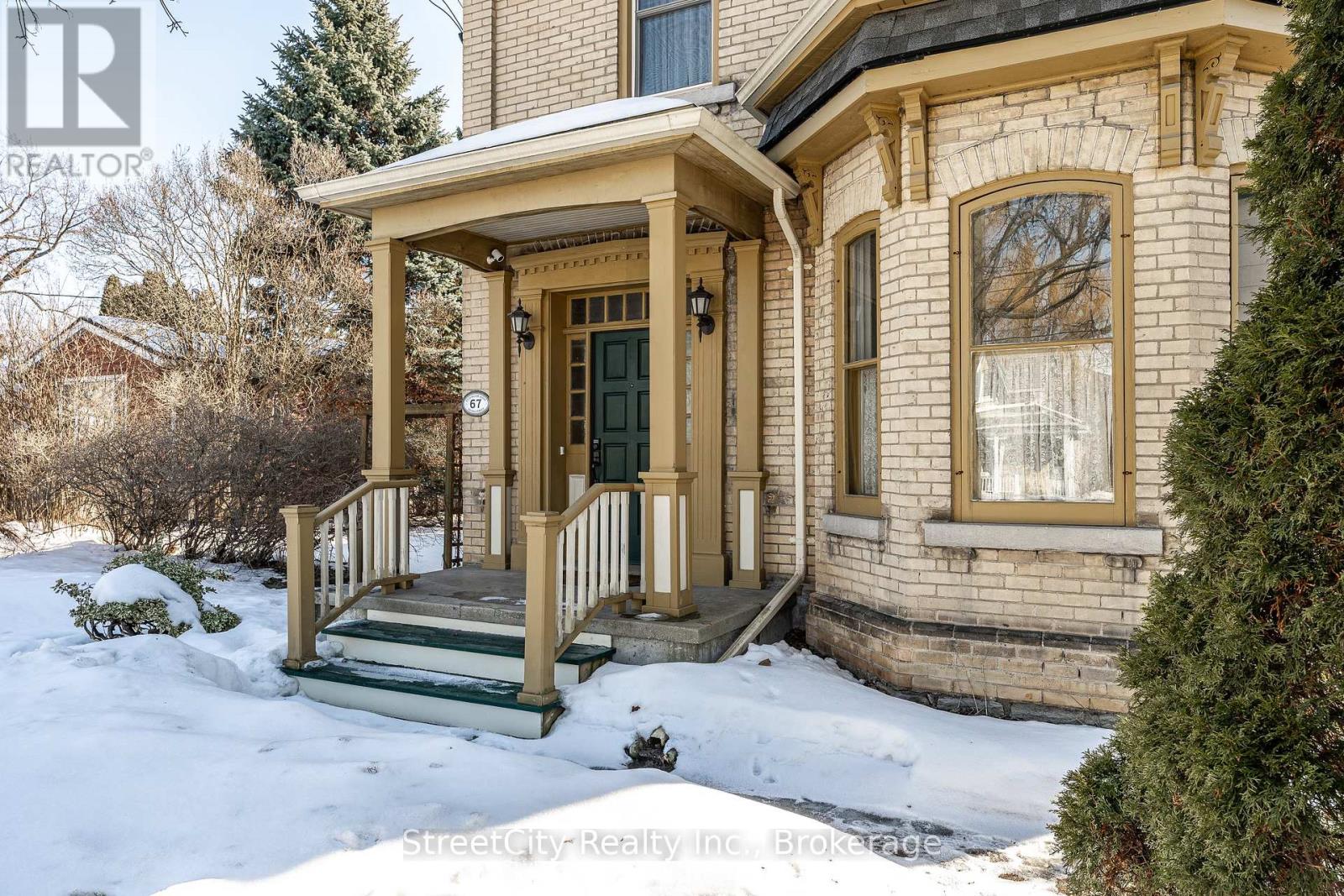 67 Douro Street, Stratford, Ontario  N5A 3R2 - Photo 3 - X12860956