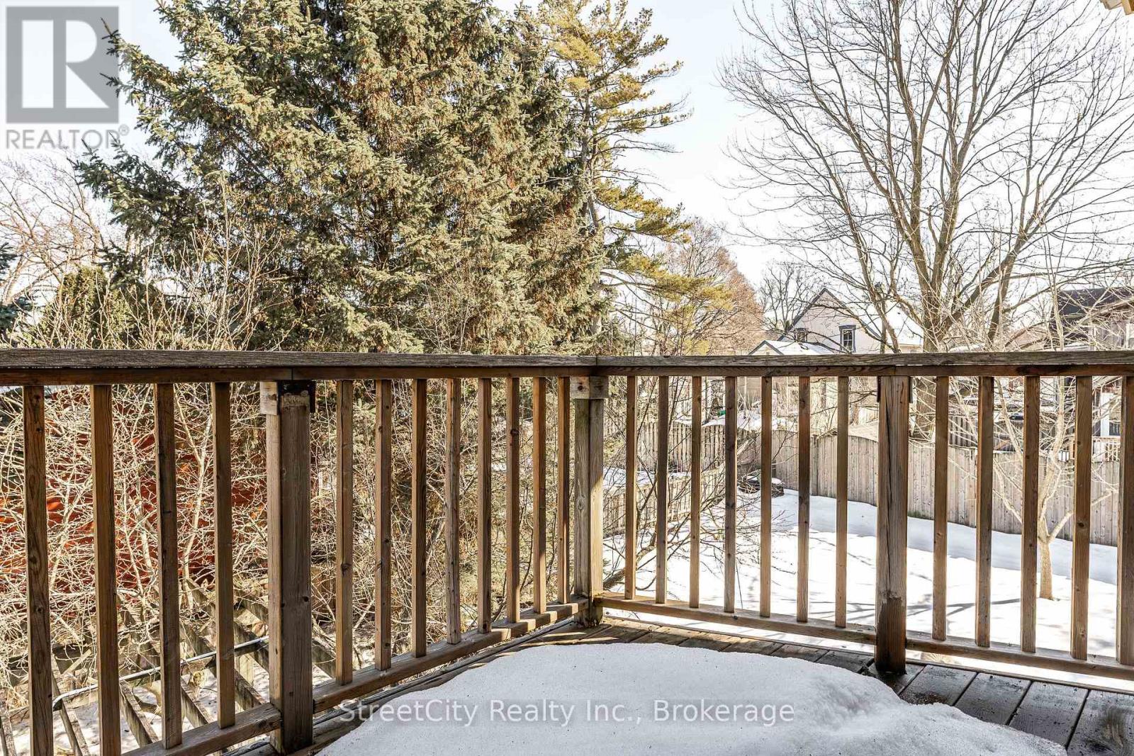 67 Douro Street, Stratford, Ontario  N5A 3R2 - Photo 35 - X12860956