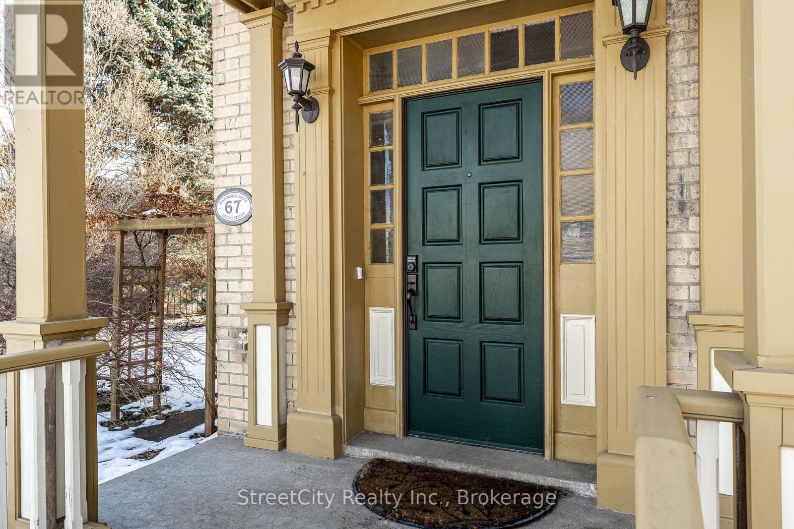 67 Douro Street, Stratford, Ontario  N5A 3R2 - Photo 4 - X12860956