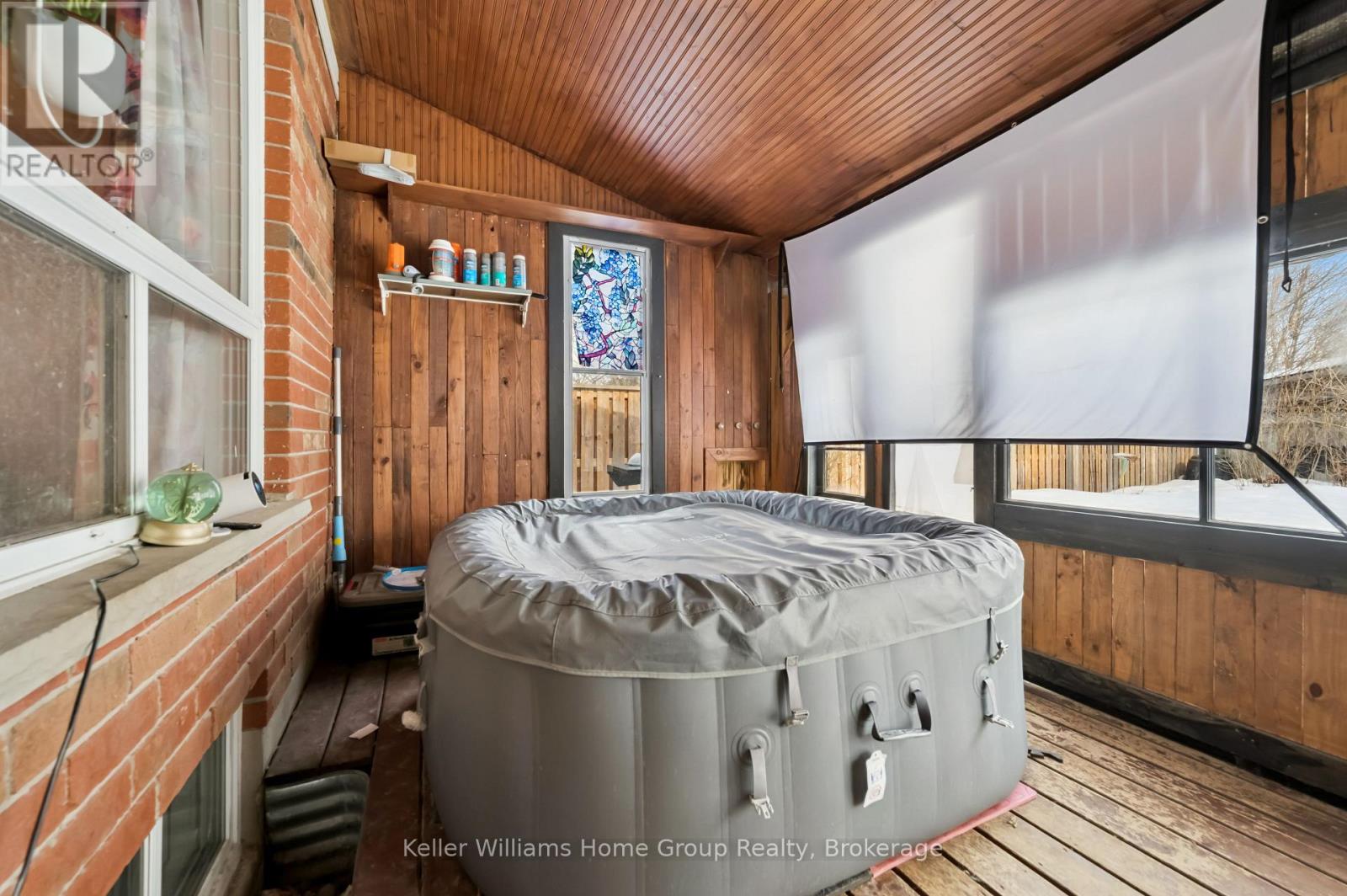 758 Victoria Terrace, Centre Wellington, Ontario  N1M 3E7 - Photo 34 - X12860994