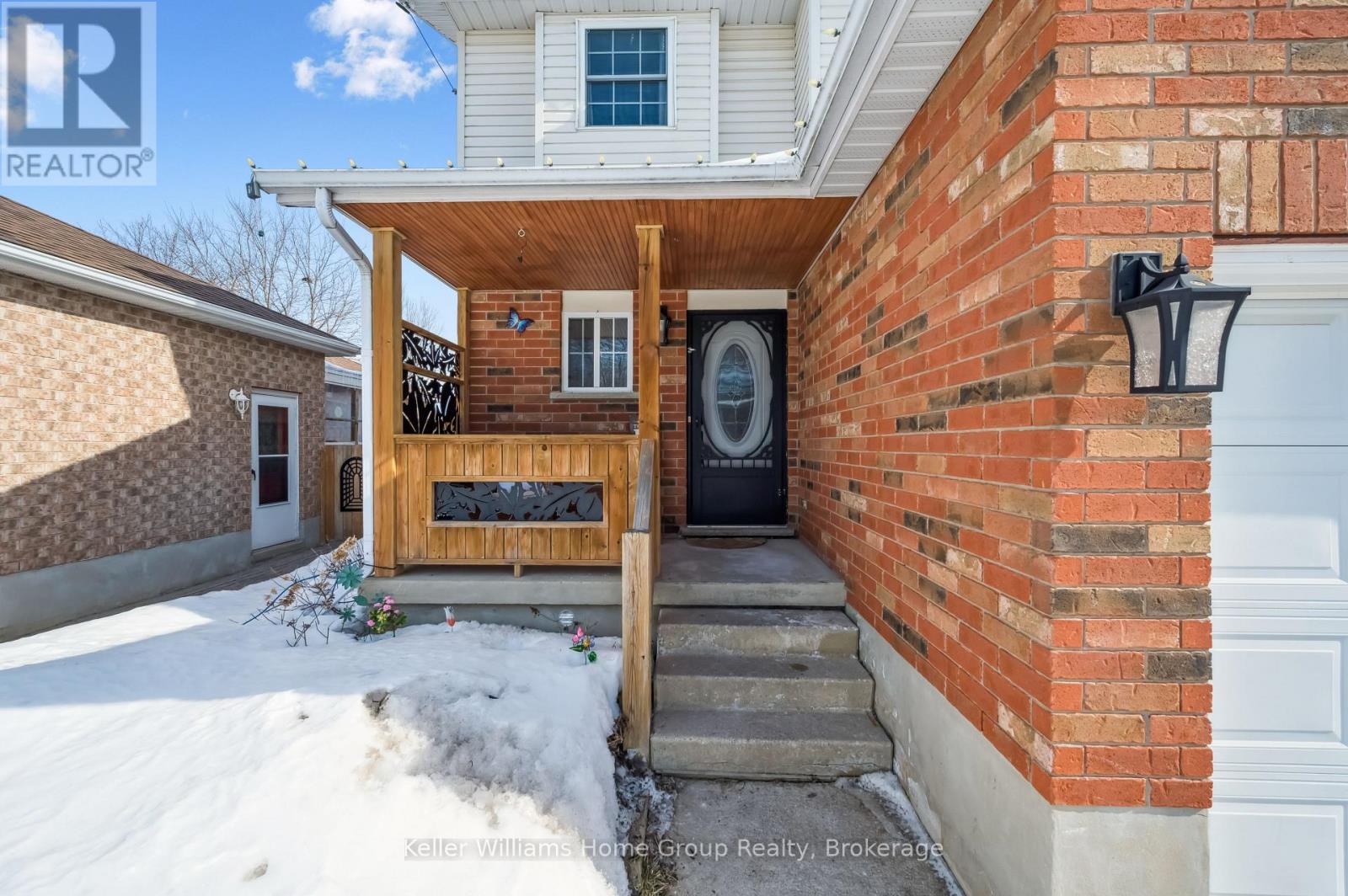 758 Victoria Terrace, Centre Wellington, Ontario  N1M 3E7 - Photo 4 - X12860994