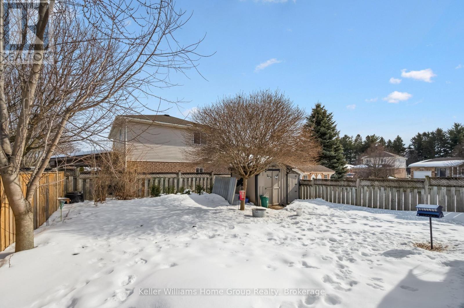 758 Victoria Terrace, Centre Wellington, Ontario  N1M 3E7 - Photo 41 - X12860994