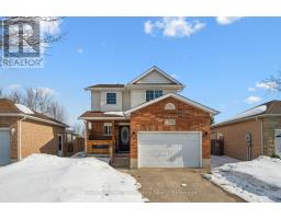 758 VICTORIA TERRACE, Centre Wellington, Ontario