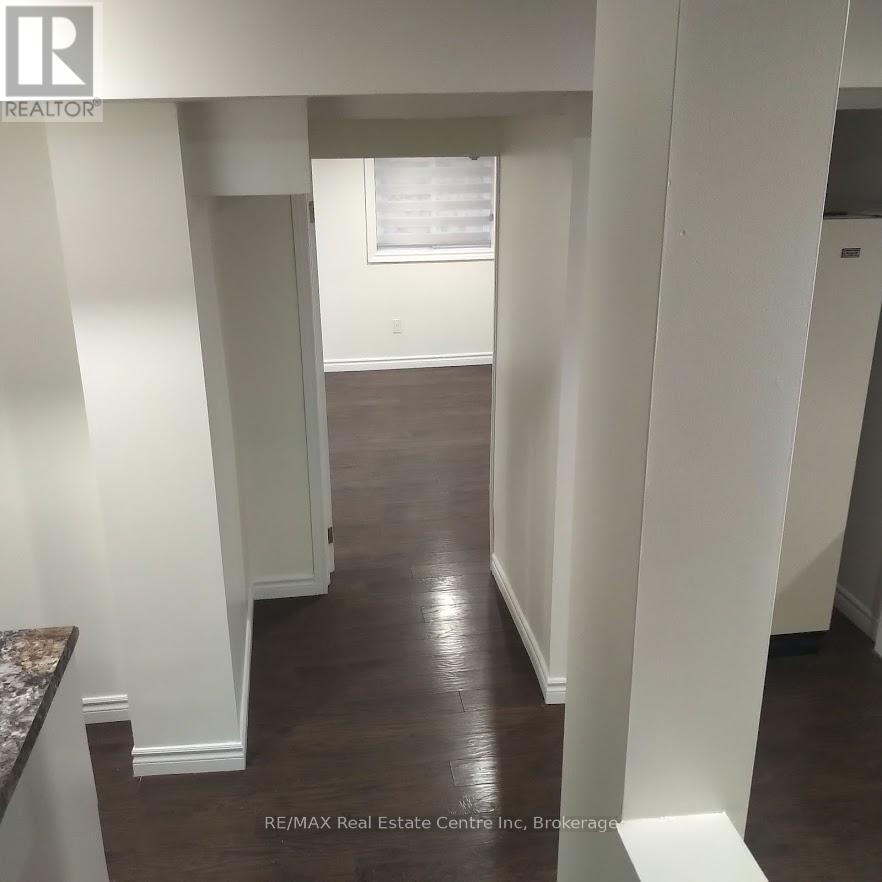 Lower - 19 Hands Drive, Guelph, Ontario  N1G 3E6 - Photo 10 - X12861248