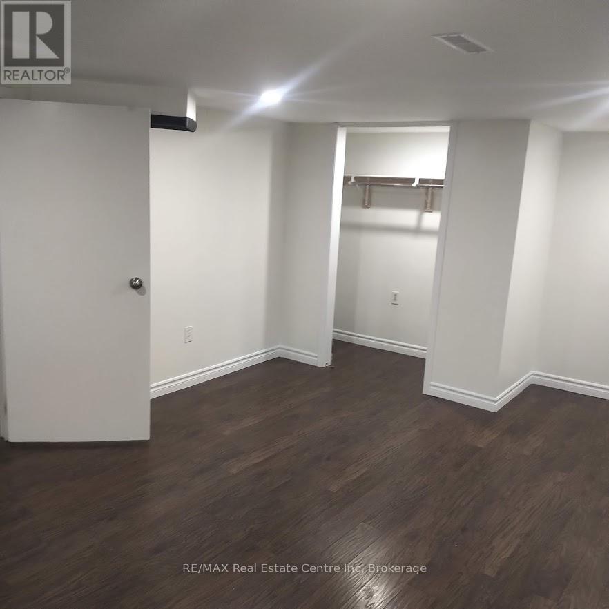 Lower - 19 Hands Drive, Guelph, Ontario  N1G 3E6 - Photo 21 - X12861248