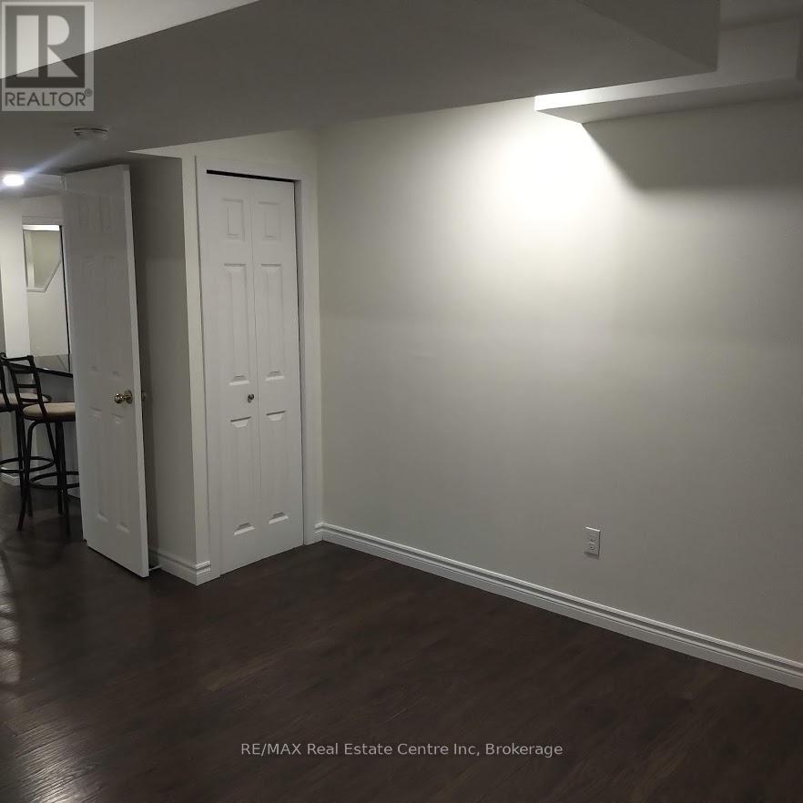 Lower - 19 Hands Drive, Guelph, Ontario  N1G 3E6 - Photo 31 - X12861248