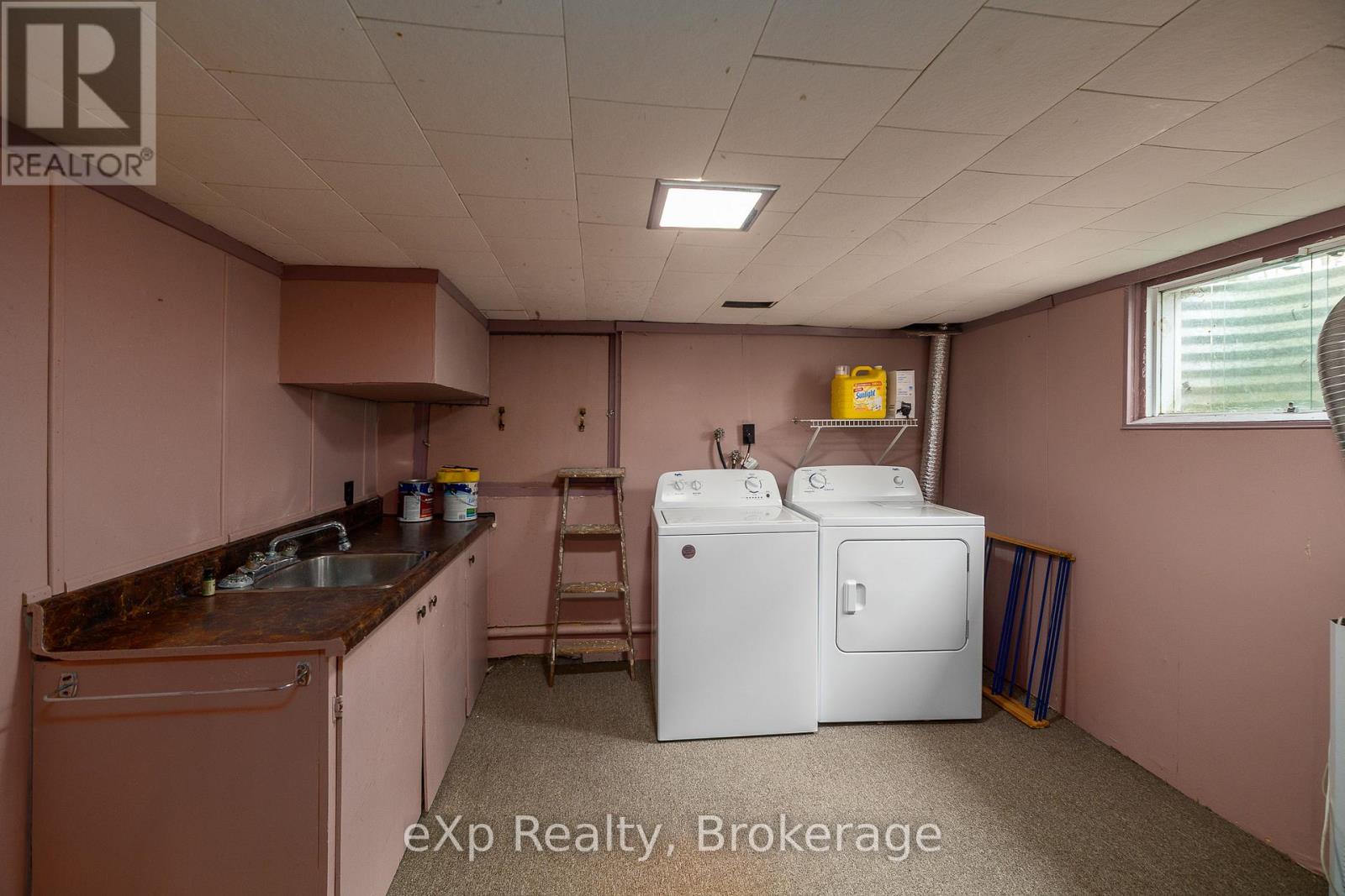 1760 5th Avenue W, Owen Sound, Ontario  N4K 5B8 - Photo 30 - X12861264