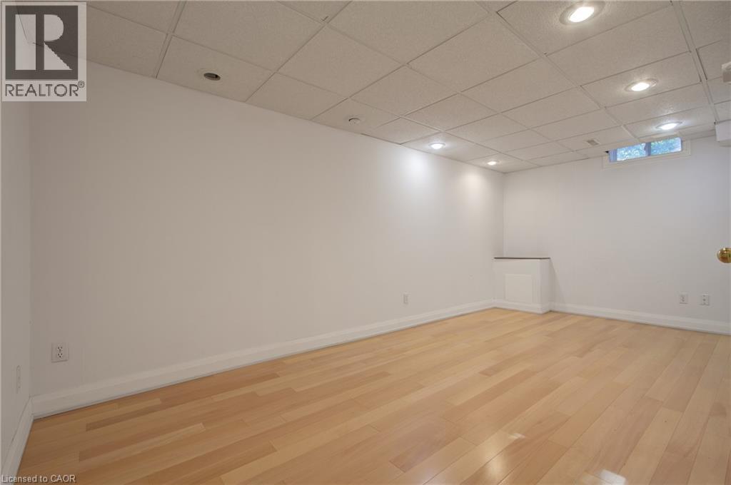 214 Ross Lane, Oakville, Ontario  L6H 5K5 - Photo 37 - 40799266