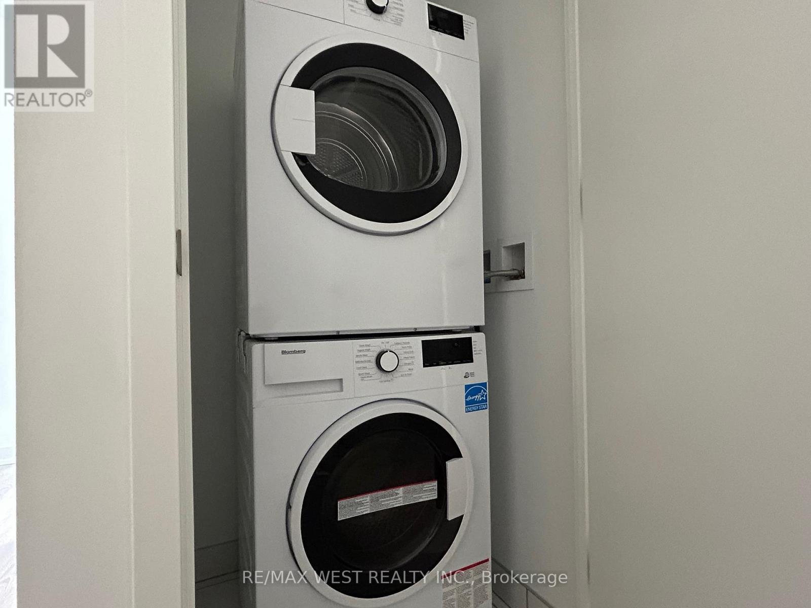 2506 - 634 Church Street, Toronto (Church-Yonge Corridor), Ontario  M4Y 2G3 - Photo 8 - C12860954