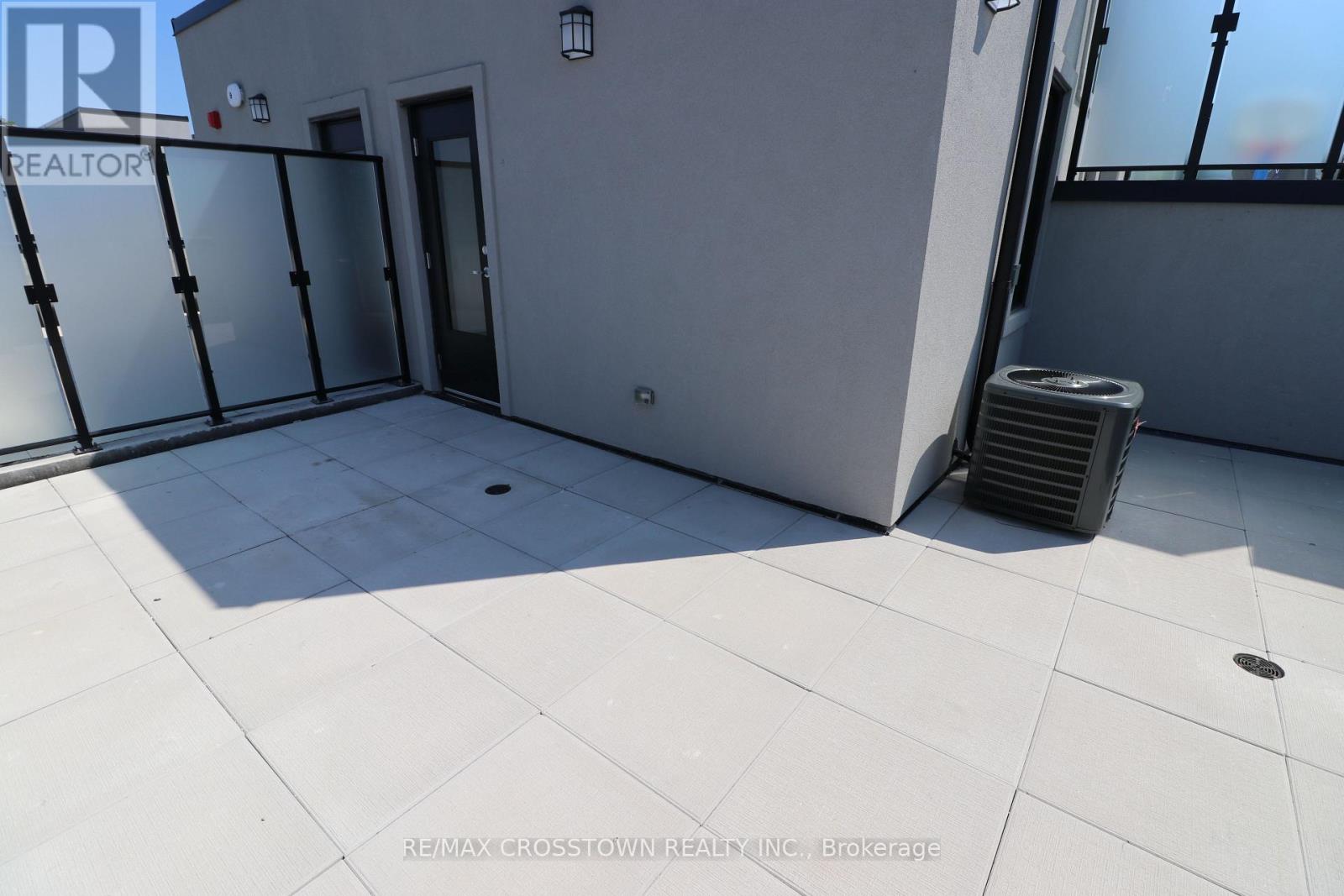 2nd - 57-861 Sheppard Avenue W, Toronto, Ontario  M3H 0E8 - Photo 12 - C12860964