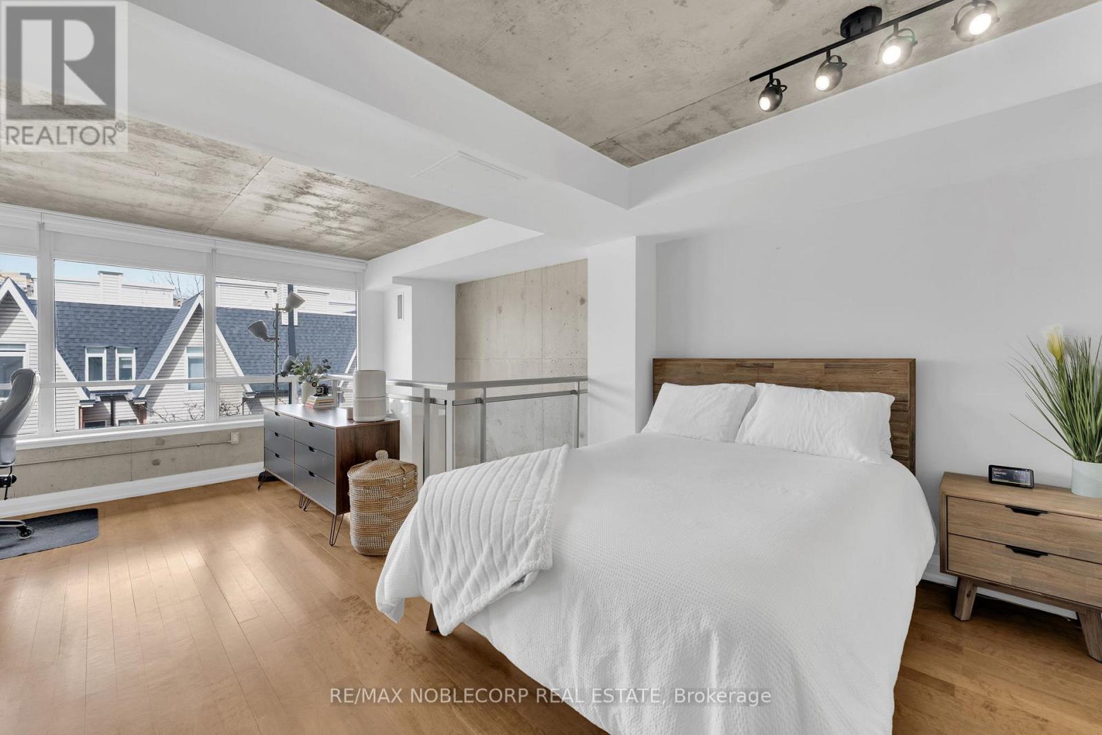 323 - 954 King Street W, Toronto, Ontario  M6K 3L9 - Photo 11 - C12860972