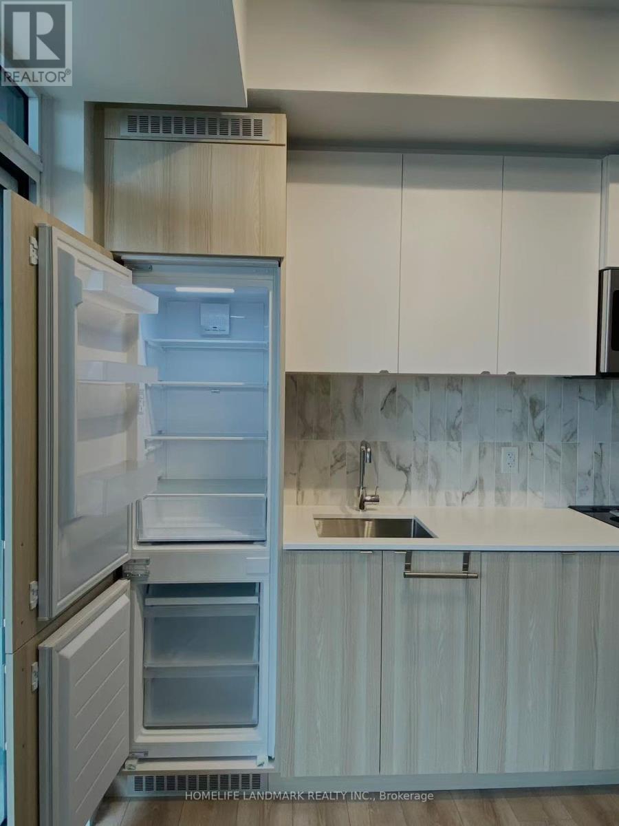 618 - 500 Dupont Street, Toronto, Ontario  M6G 1Y7 - Photo 4 - C12861062