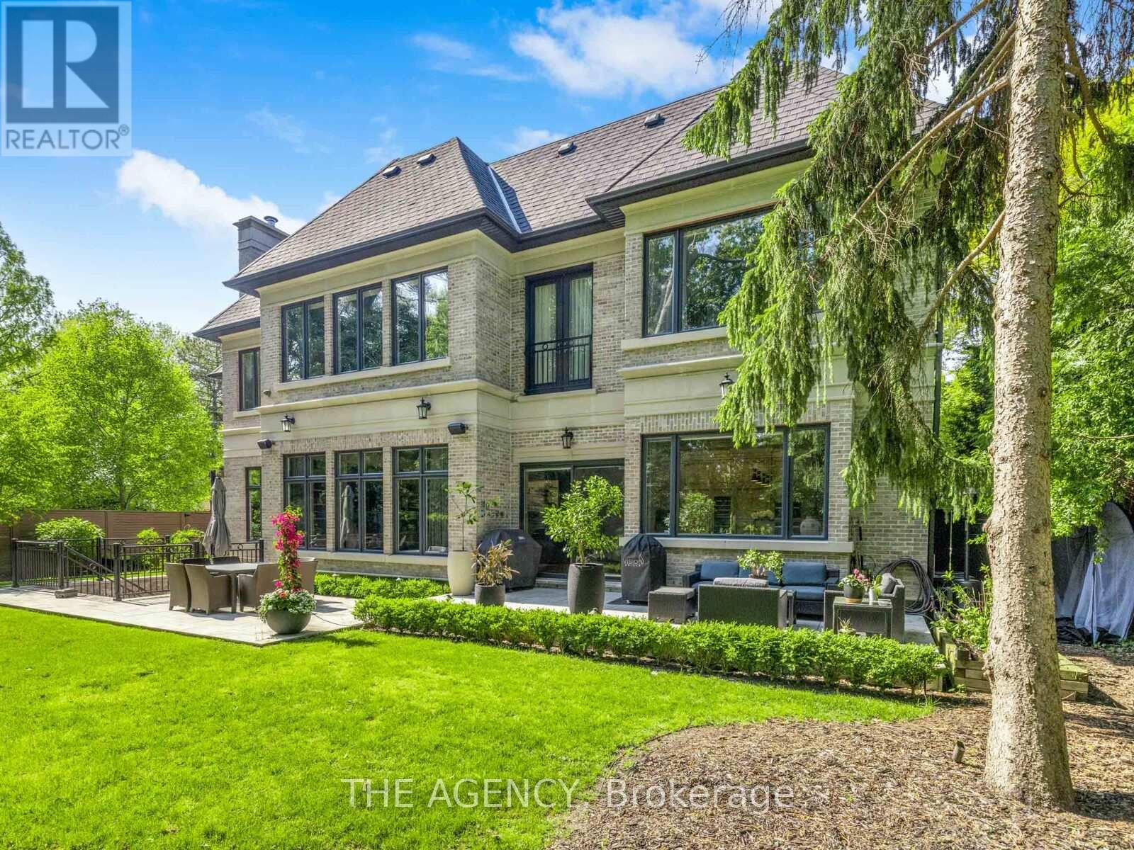 1 Suncrest Drive, Toronto, Ontario  M3C 2L1 - Photo 36 - C12861138