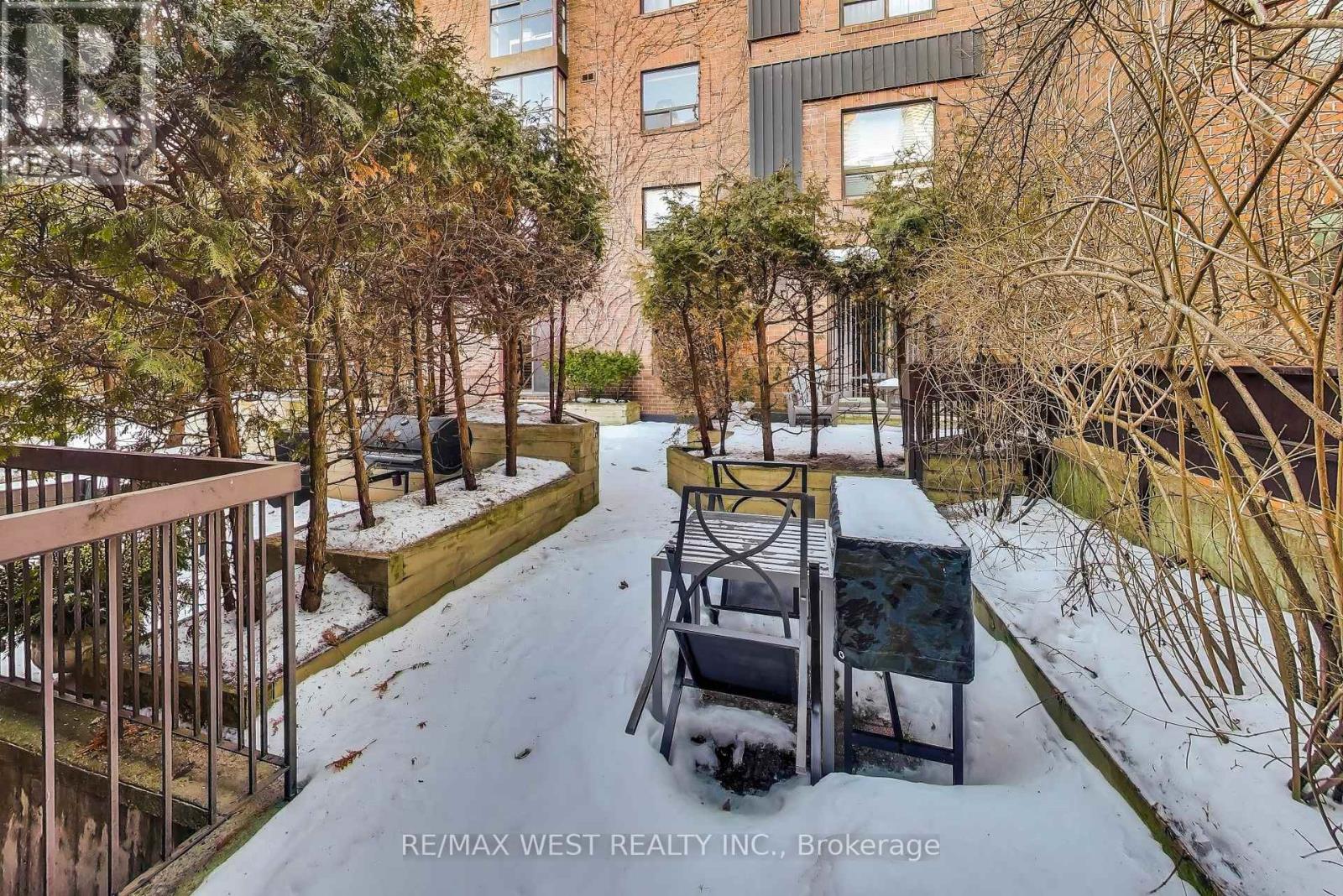 21 Dundonald Street, Toronto, Ontario  M4Y 1K3 - Photo 15 - C12861140