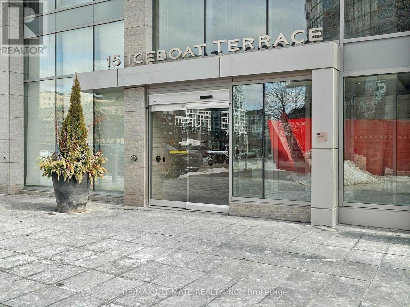 1105 - 15 ICEBOAT TERRACE, Toronto, Ontario