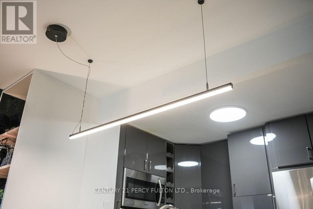 1201 - 725 King Street W, Toronto, Ontario  M5V 2W9 - Photo 13 - C12861188