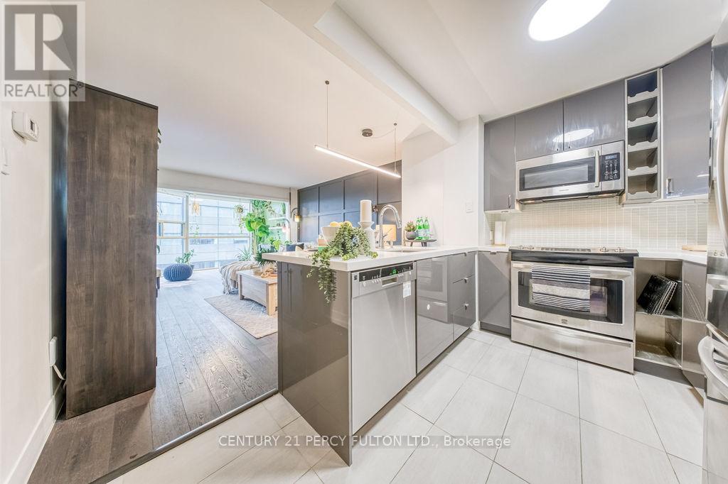 1201 - 725 King Street W, Toronto, Ontario  M5V 2W9 - Photo 7 - C12861188