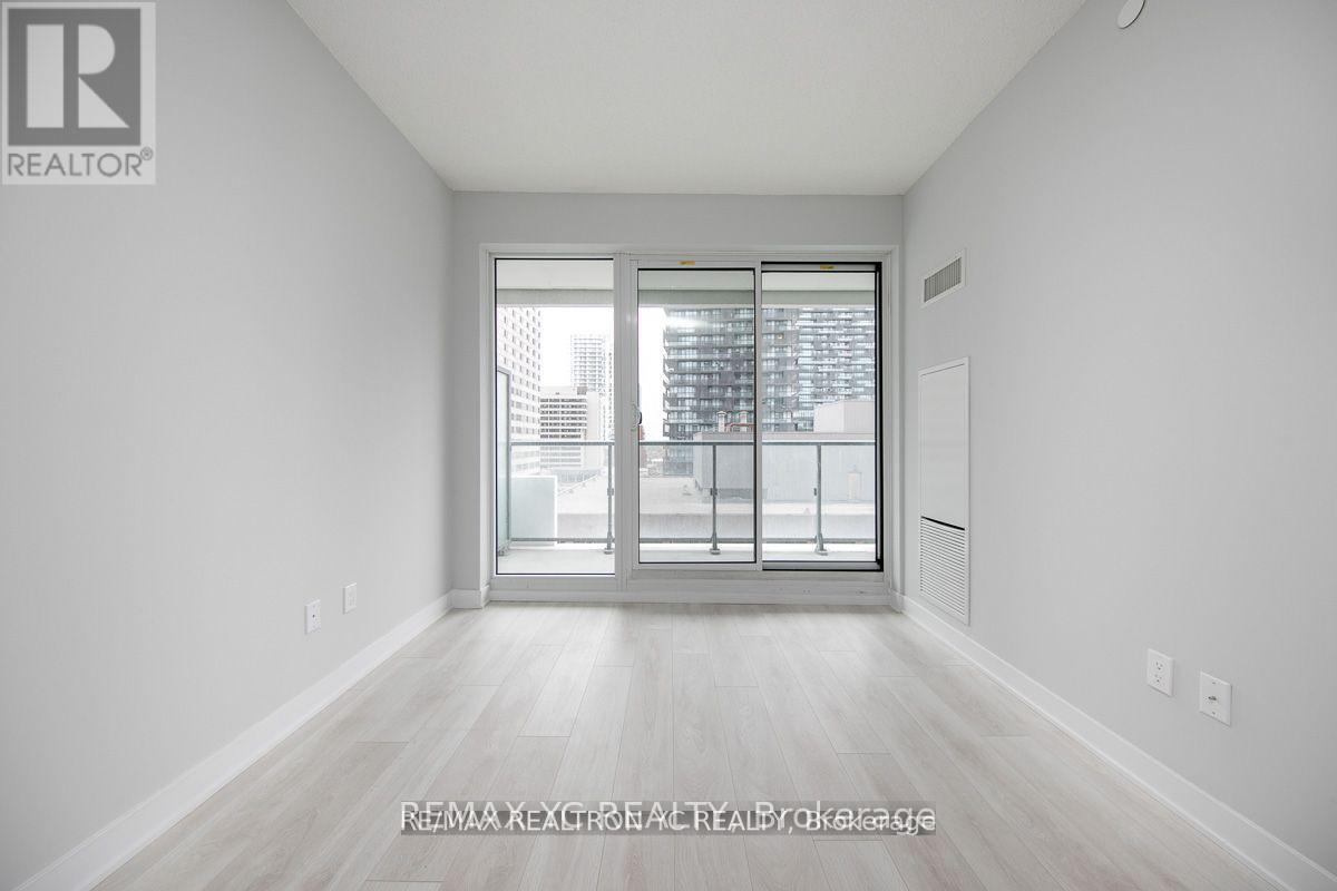 1010 - 2221 Yonge Street, Toronto, Ontario  M4S 2B4 - Photo 14 - C12861242