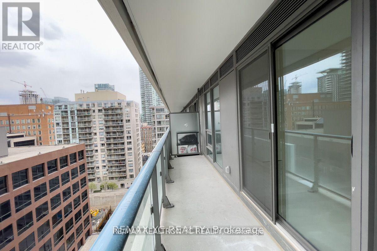 1010 - 2221 Yonge Street, Toronto, Ontario  M4S 2B4 - Photo 26 - C12861242