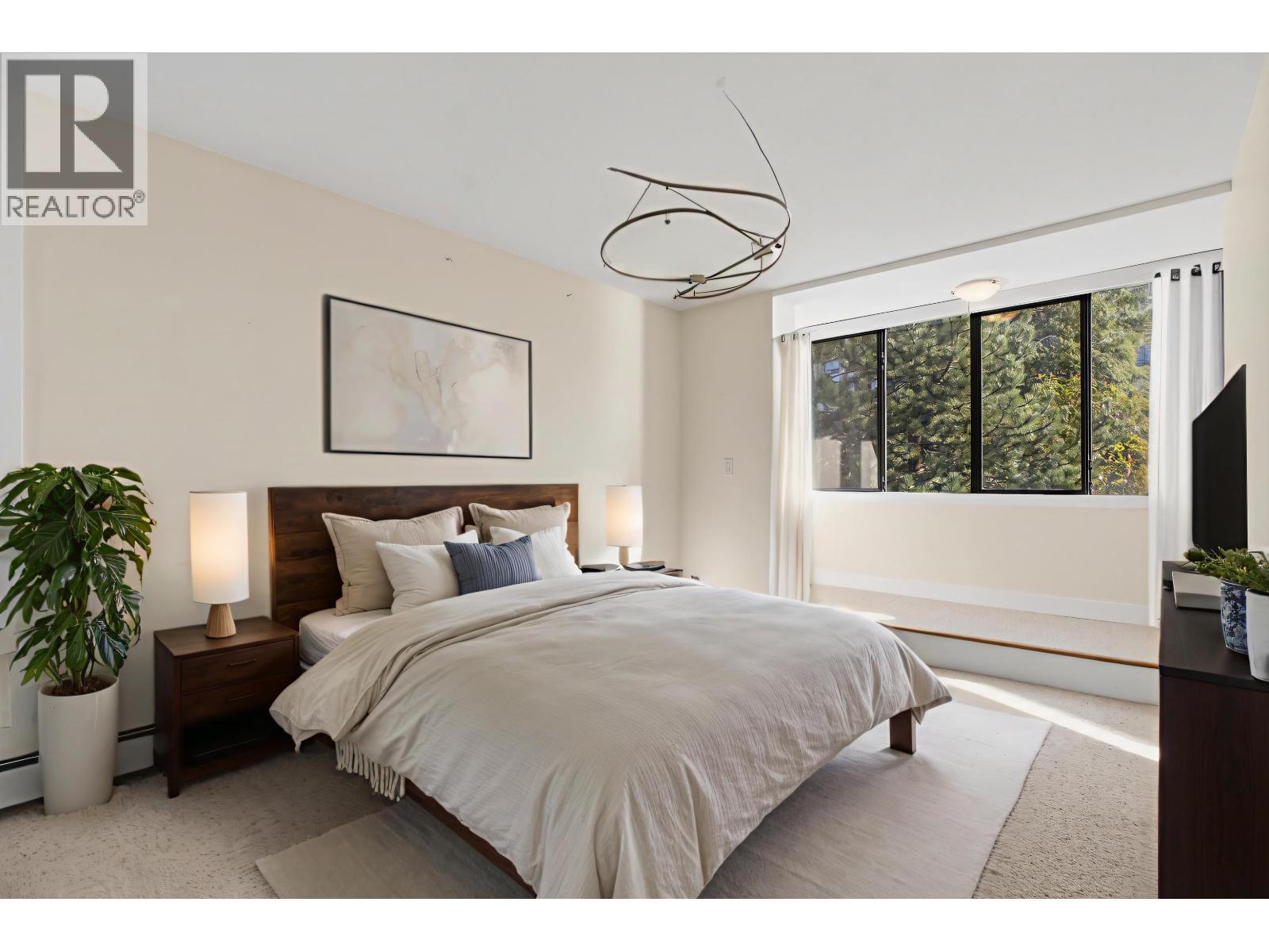 203 2090 Argyle Avenue, West Vancouver, British Columbia V7V 4R4 - Photo 28 - R3096212