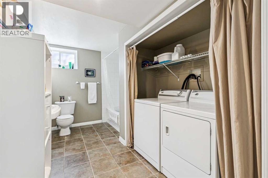 144 Waldron Avenue, Okotoks, Alberta  T1S 1E1 - Photo 35 - A2288213