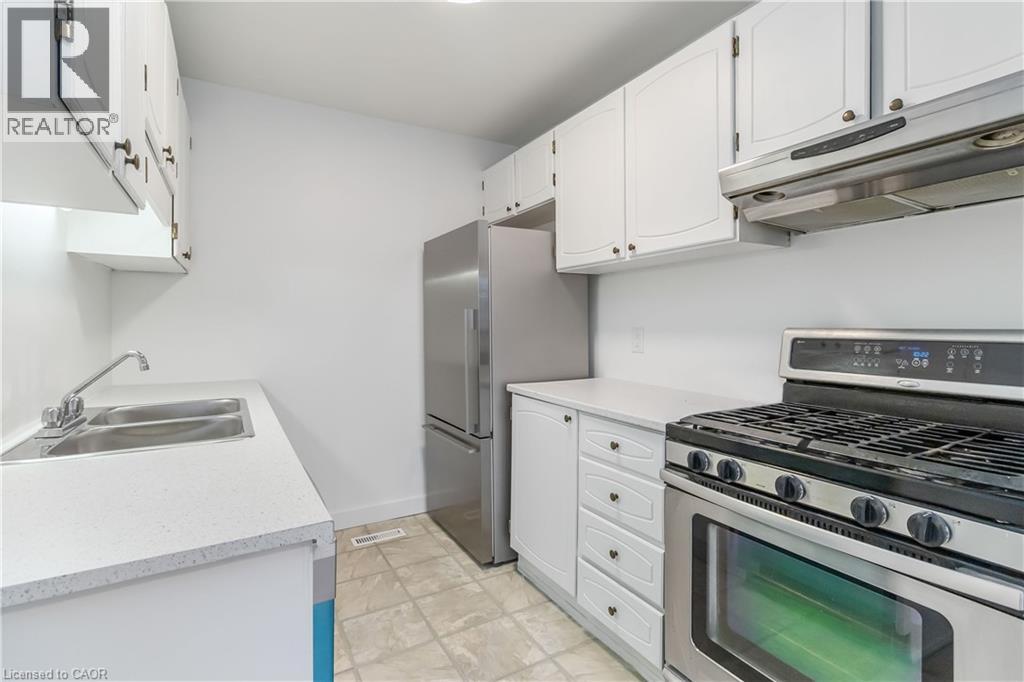 2166 Upper Middle Road Unit# 3, Burlington, Ontario  L7P 2Z8 - Photo 16 - 40810636