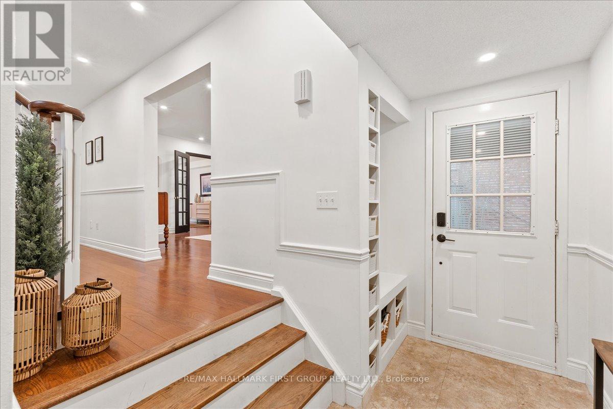 951 Gablehurst Crescent, Pickering, Ontario  L1V 5G6 - Photo 5 - E12861046