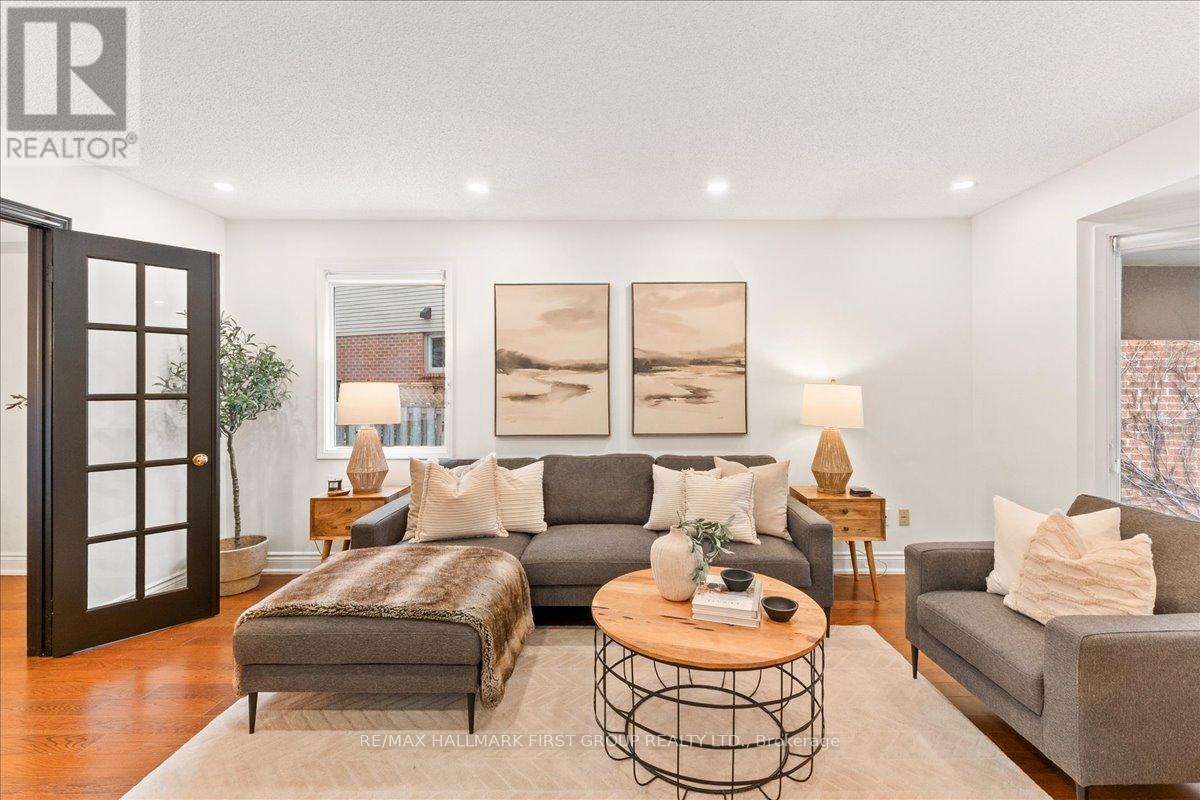 951 Gablehurst Crescent, Pickering, Ontario  L1V 5G6 - Photo 7 - E12861046