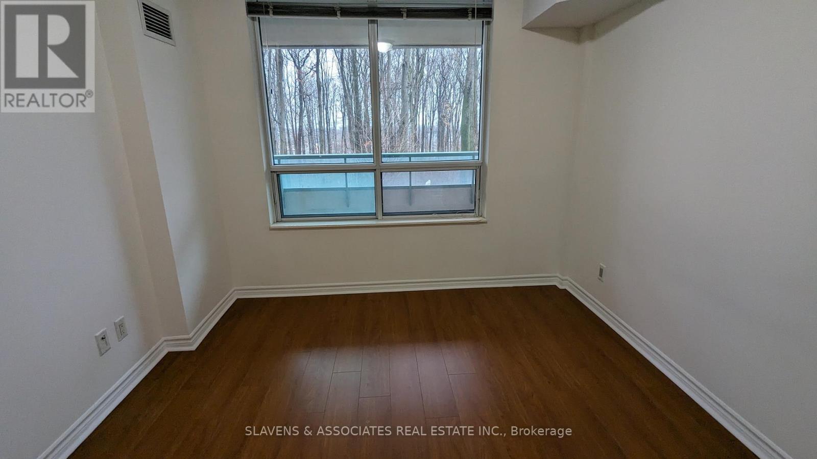 402 - 61 Town Centre Court, Toronto, Ontario  M1P 5C5 - Photo 10 - E12861112