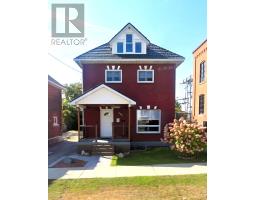 573 WORTHINGTON STREET E, North Bay, Ontario