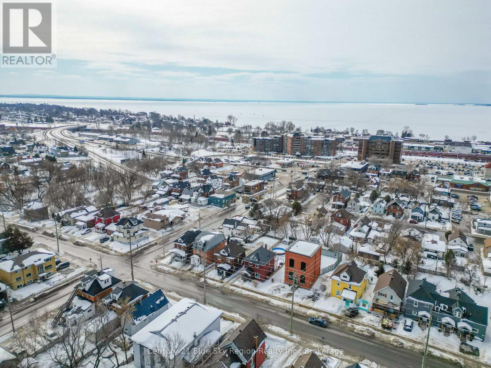 573 Worthington Street E, North Bay (Central), Ontario  P1B 1H7 - Photo 9 - X12861258