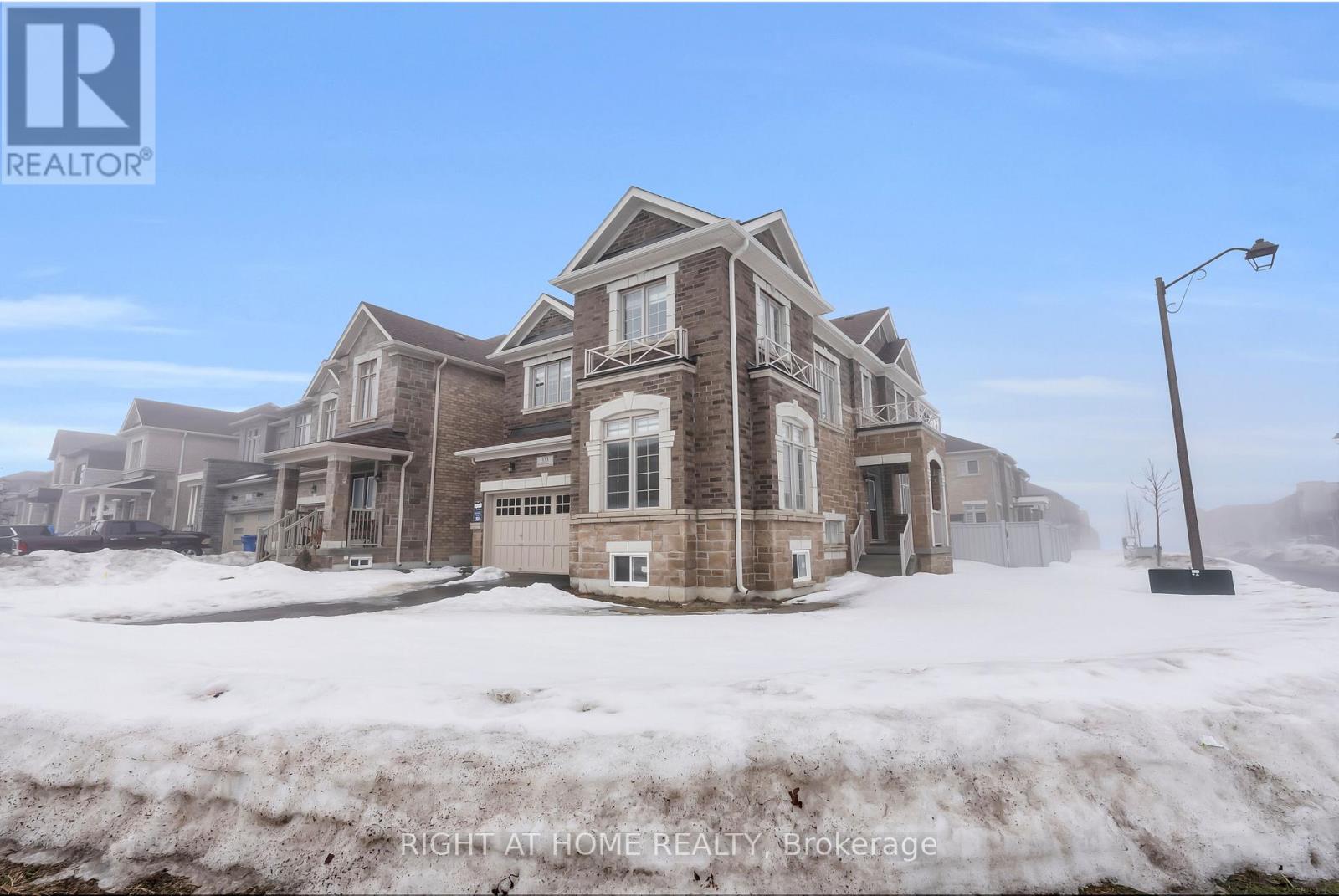 333 Boundary Boulevard, Markham, Ontario  L4A 5E2 - Photo 2 - N12861018