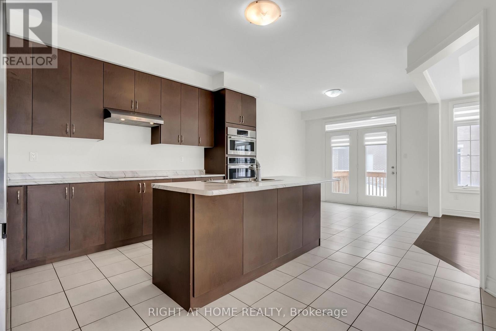 333 Boundary Boulevard, Markham, Ontario  L4A 5E2 - Photo 6 - N12861018