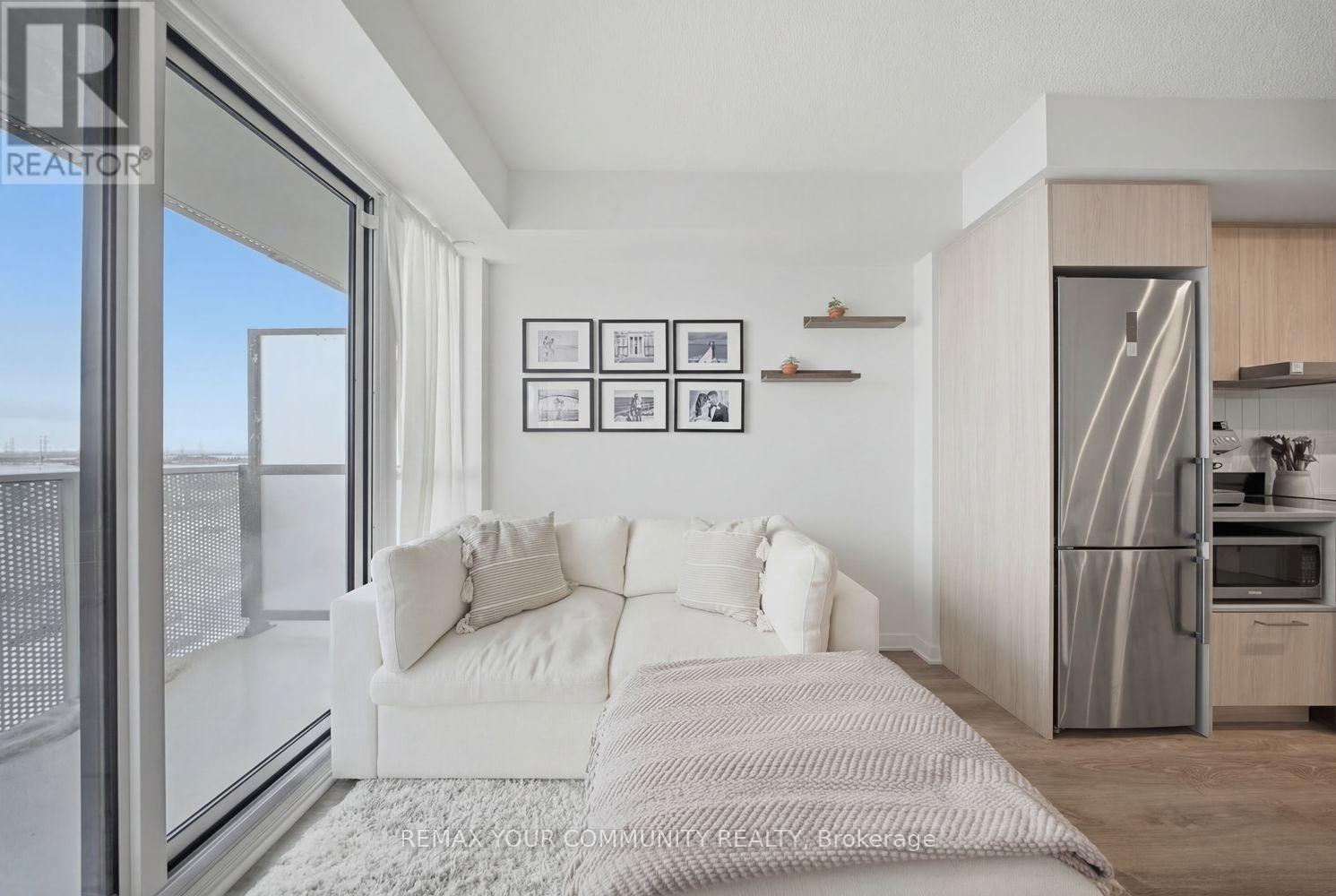 905 - 195 Commerce Street, Vaughan (Vaughan Corporate Centre), Ontario  L4K 0P9 - Photo 11 - N12861042