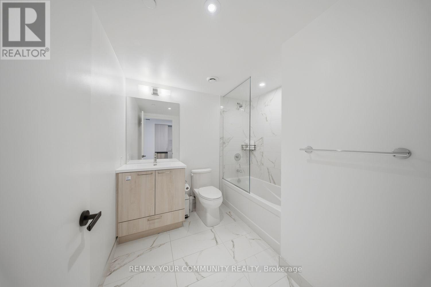 905 - 195 Commerce Street, Vaughan (Vaughan Corporate Centre), Ontario  L4K 0P9 - Photo 17 - N12861042