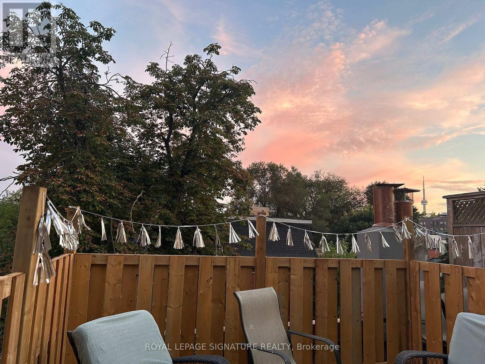 Upper - 263 Wellesley Street E, Toronto, Ontario  M4X 1G8 - Photo 18 - C12861238