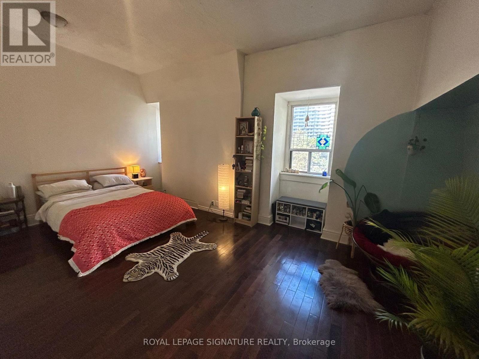 Upper - 263 Wellesley Street E, Toronto, Ontario  M4X 1G8 - Photo 7 - C12861238